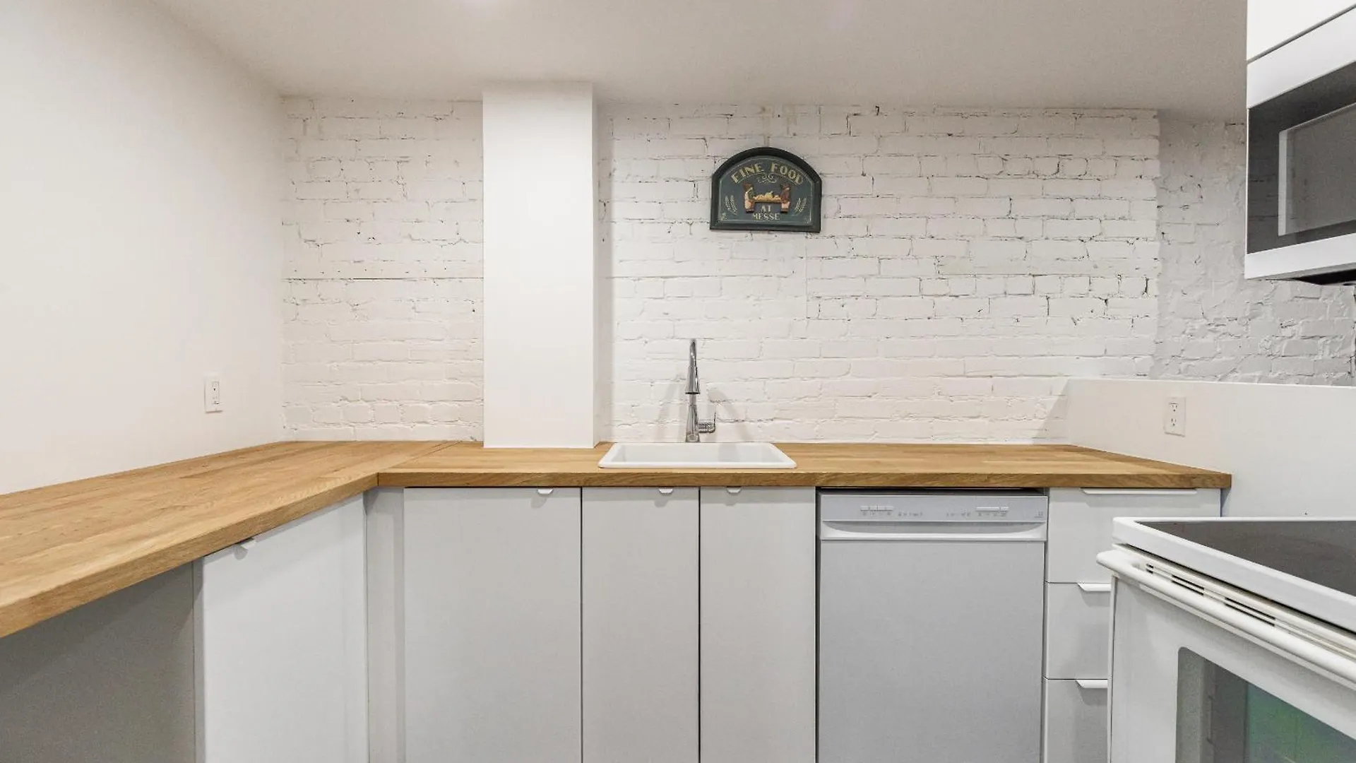 Au Coeur Du Plateau!! Apartment Montreal