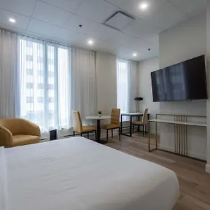 Travelodge By Wyndham Centre Hotel