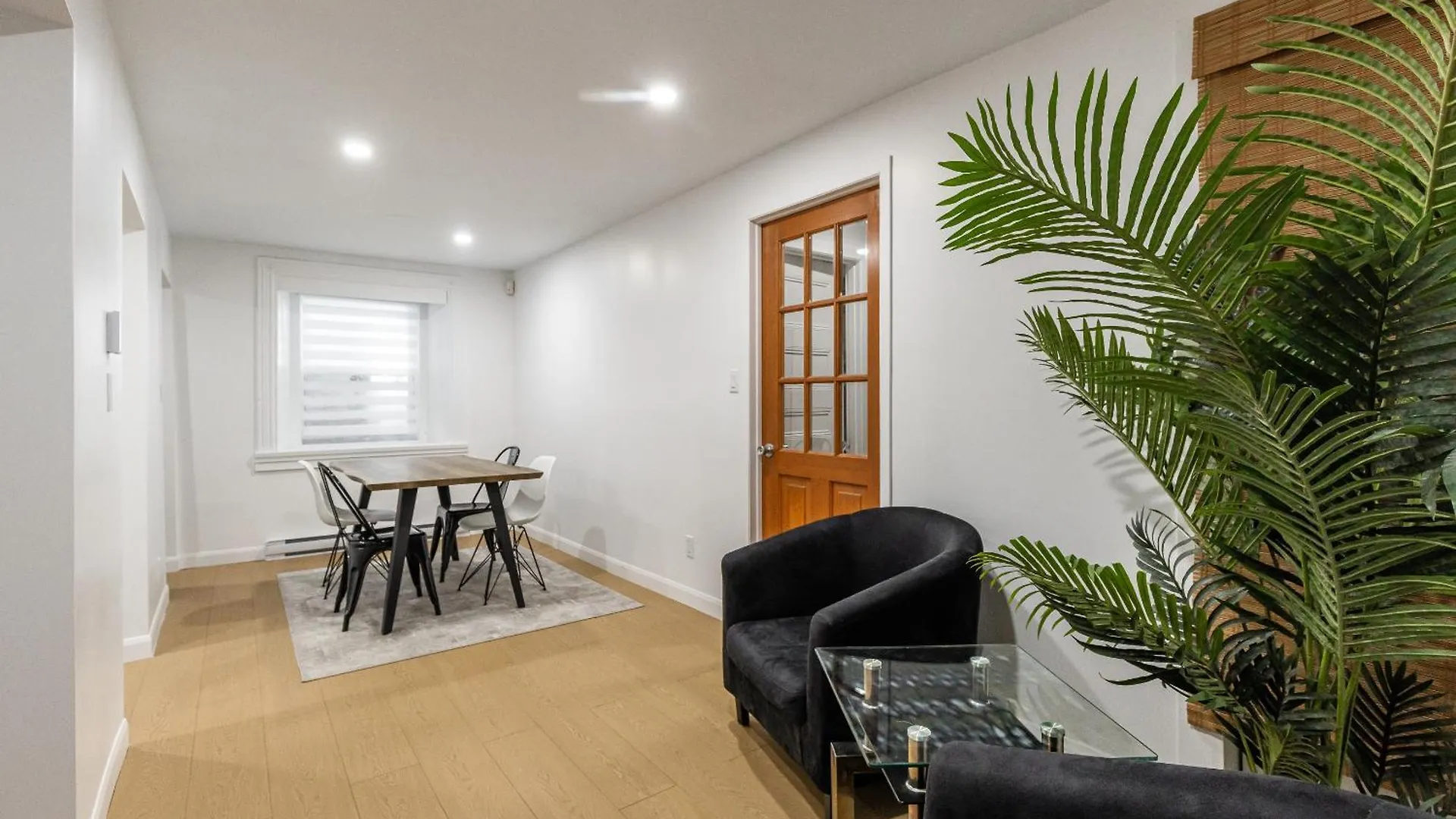 Au Coeur Du Plateau!! Apartment Montreal